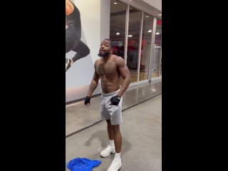 video by short shorts sports guys 18k